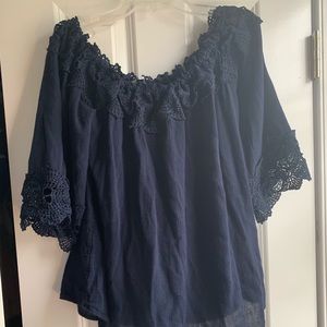 OFF THE SHOULDER NAVY TOP🌊🌊
